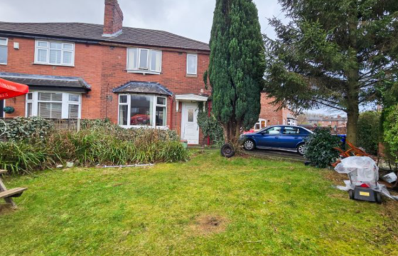 Modernisation in Burnage photo
